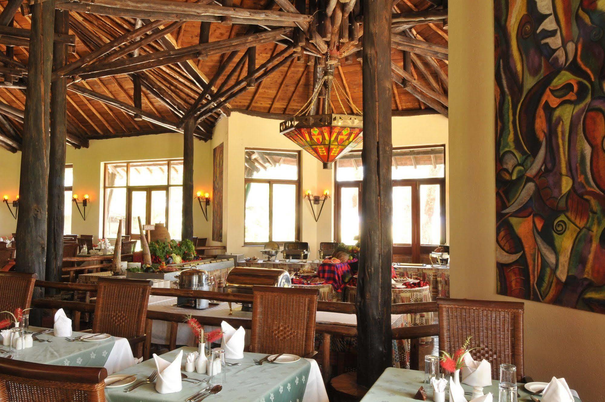 Ol Tukai Lodge Amboseli Exterior photo