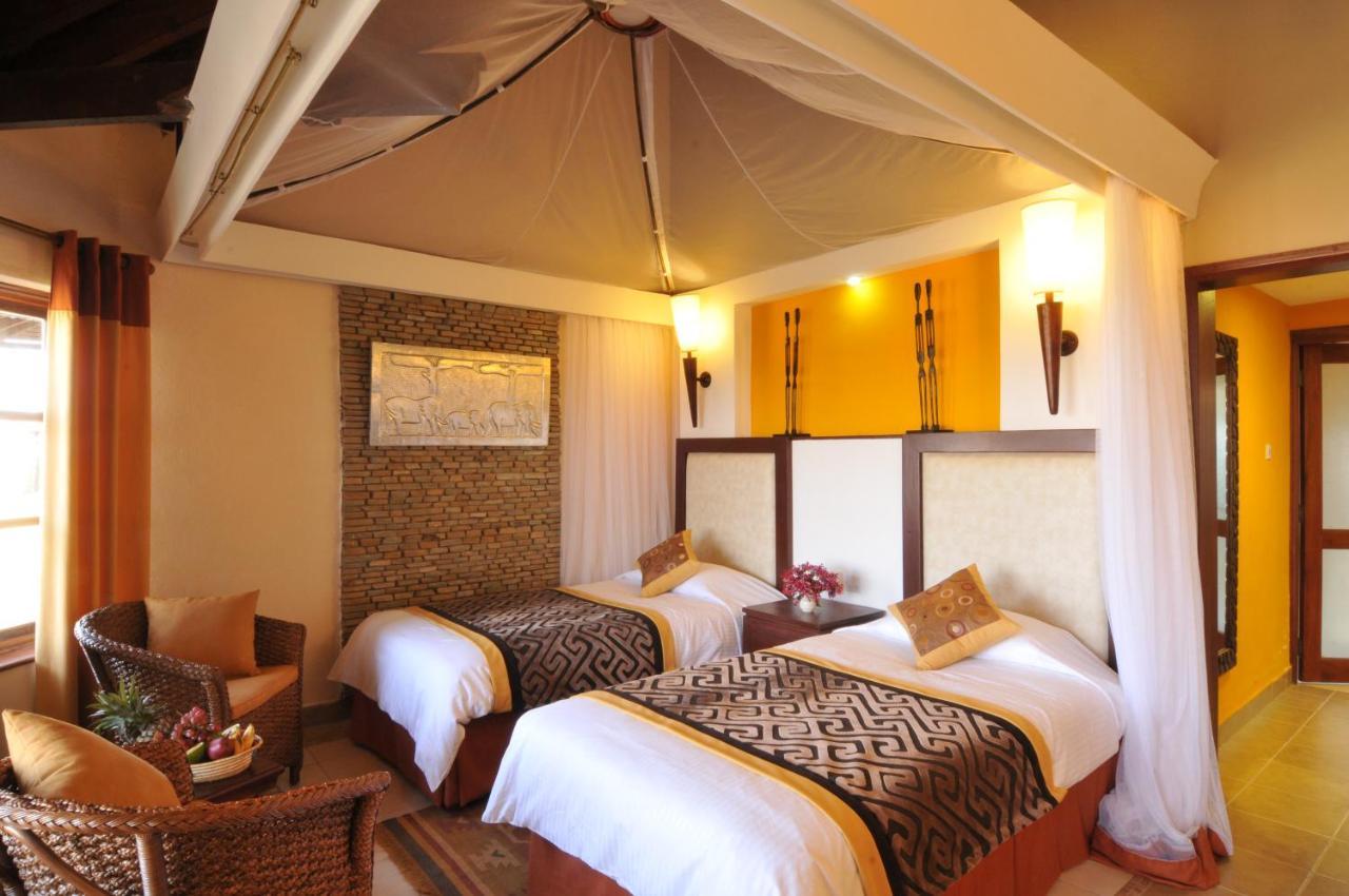Ol Tukai Lodge Amboseli Exterior photo